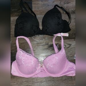 ❄️🩷Set of 2 VS and PINK bras